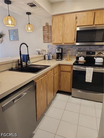 1064 Villa DR C103, Labelle, FL 33935