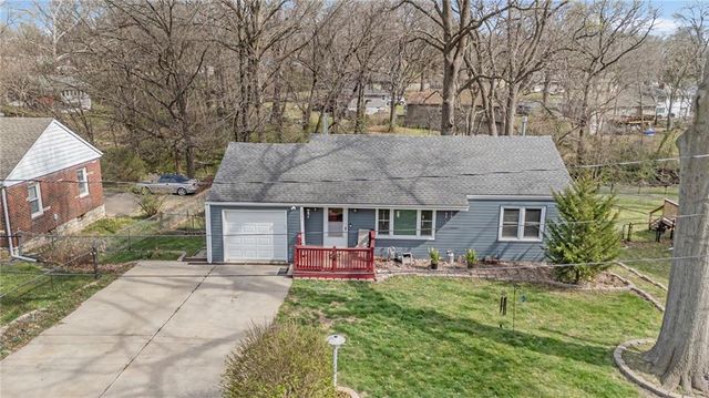 2541 Malone Drive, Kansas City, KS 66104
