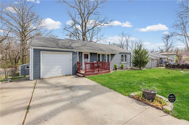 2541 Malone Drive, Kansas City, KS 66104