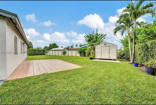 11250 SW 46th St, Miami, FL 33165