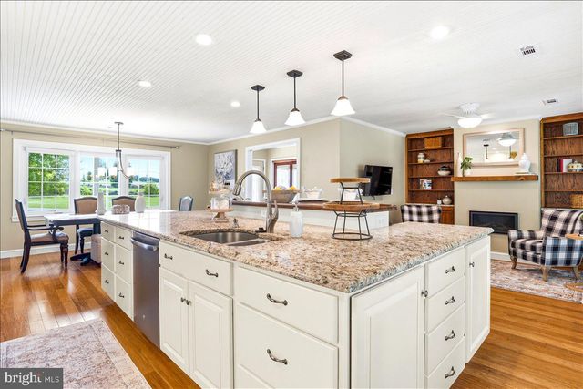 7331 HOLTER RD, Middletown, MD 21769
