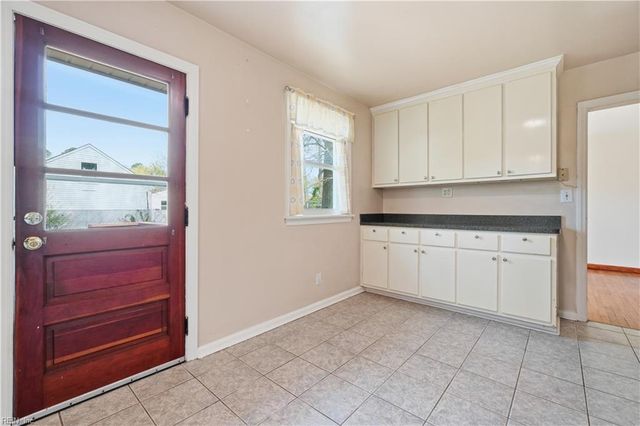 1622 Wapiti AVE, Norfolk, VA 23518