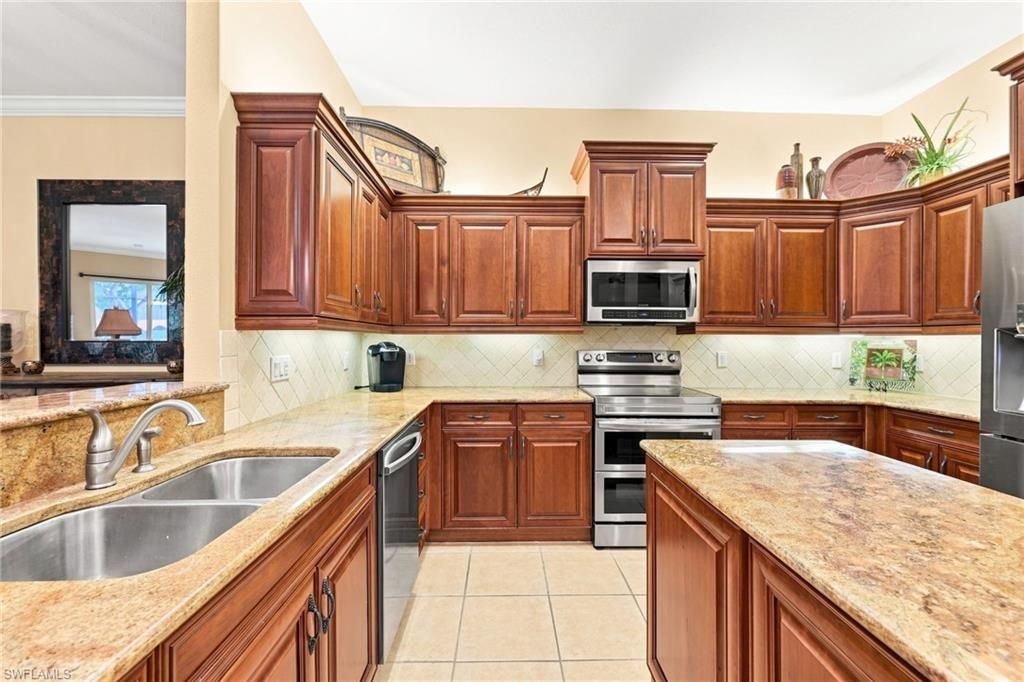 22205 Ponte Romano LN, ESTERO, FL 33928 — photo 4