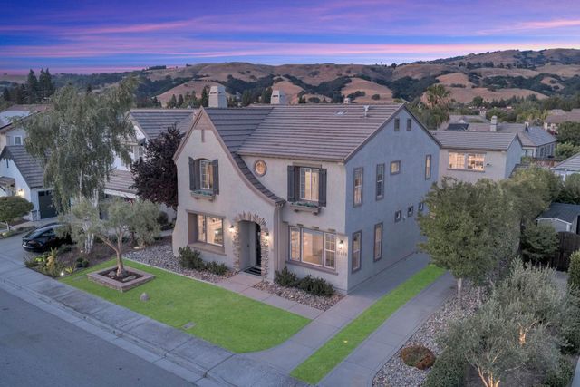 16845 Zinfandel Circle, Morgan Hill, CA 95037