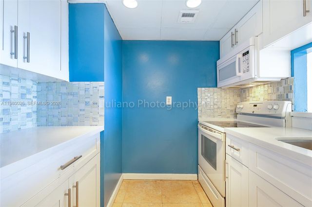 7601 E Treasure Dr 2309, North Bay Village, FL 33141