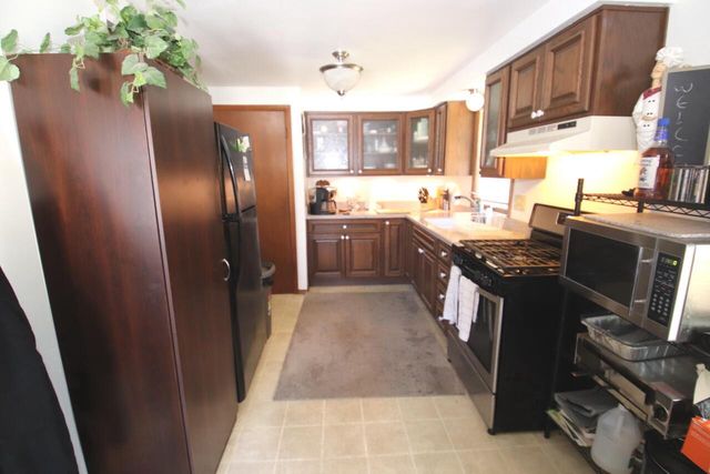 1717 Jackson STREET, New Holstein, WI 53061