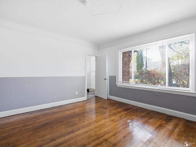 8654 Carlin Street, Detroit, MI 48228