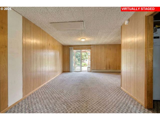 9736 N Clarendon Ave, Portland, OR 97203