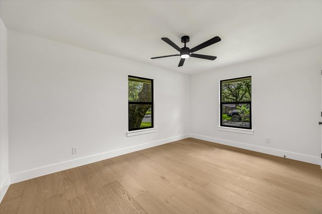 4014 Silverspring DR, Austin, TX 78759