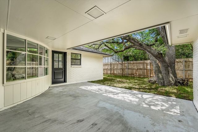 4014 Silverspring DR, Austin, TX 78759