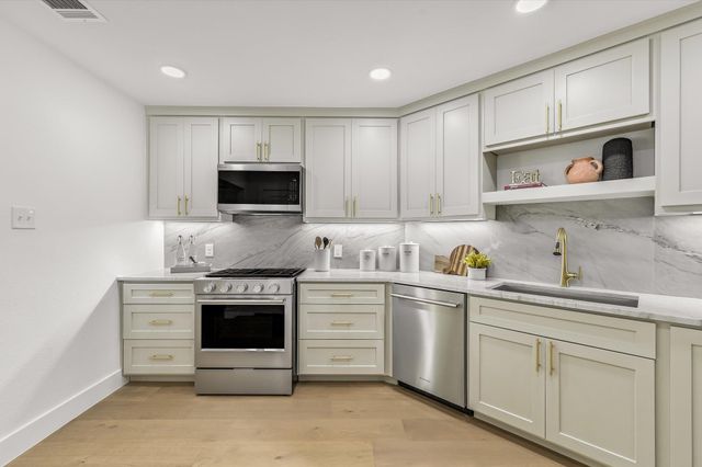 4014 Silverspring DR, Austin, TX 78759