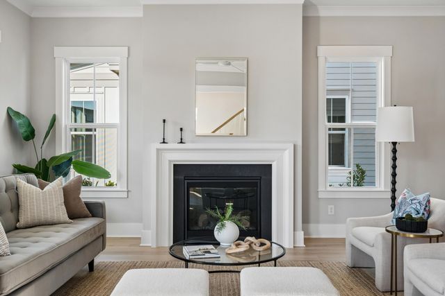 744 Blueway Avenue, Summerville, SC 29486