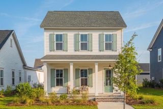 744 Blueway Avenue, Summerville, SC 29486