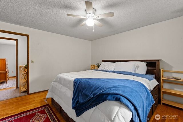 2207 N Whitman, Tacoma, WA 98406