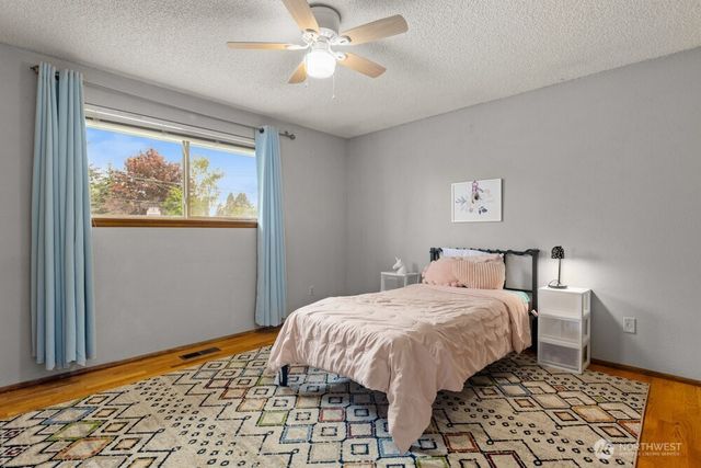 2207 N Whitman, Tacoma, WA 98406