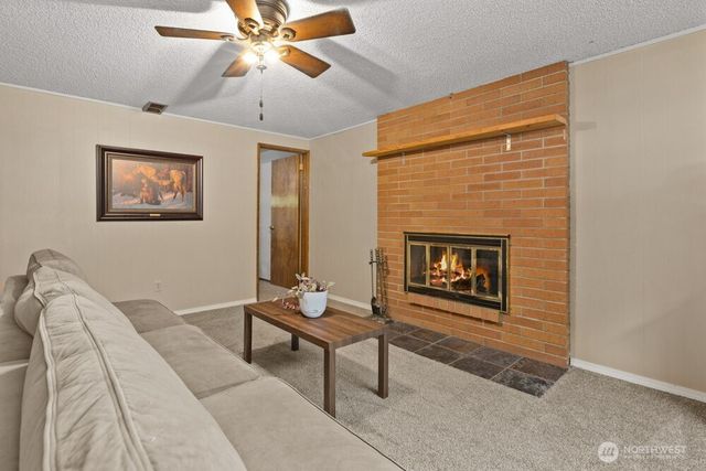 2207 N Whitman, Tacoma, WA 98406