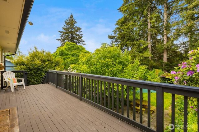 2207 N Whitman, Tacoma, WA 98406