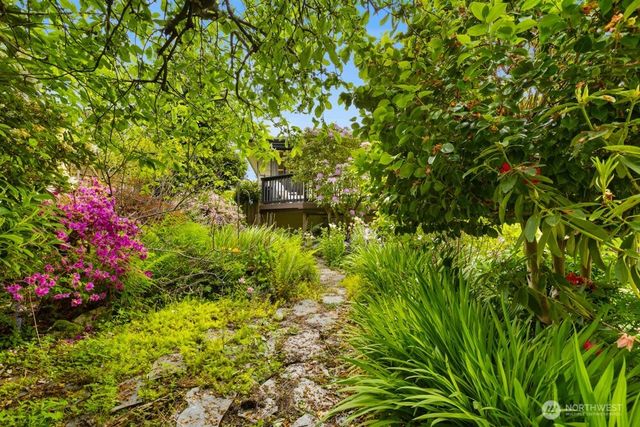 2207 N Whitman, Tacoma, WA 98406