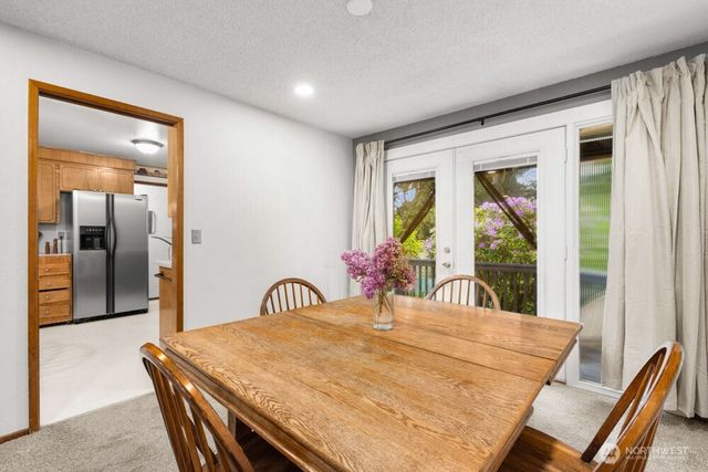 2207 N Whitman, Tacoma, WA 98406