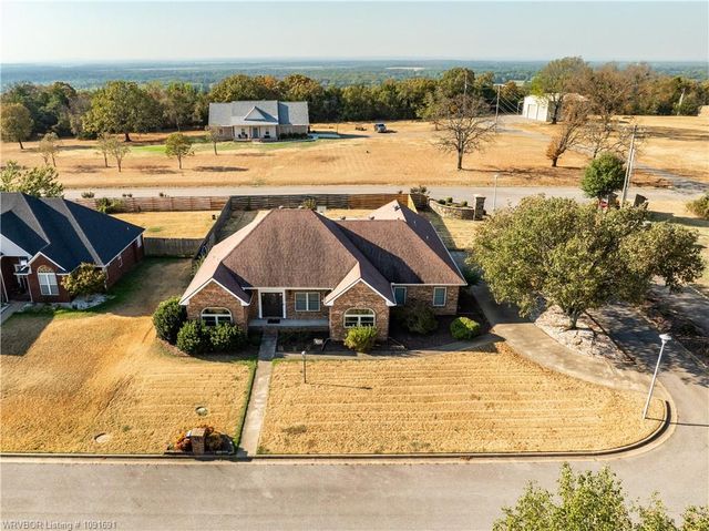 3007 Fairway Drive, Alma, AR 72921