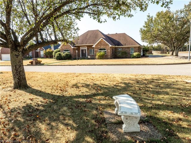 3007 Fairway Drive, Alma, AR 72921