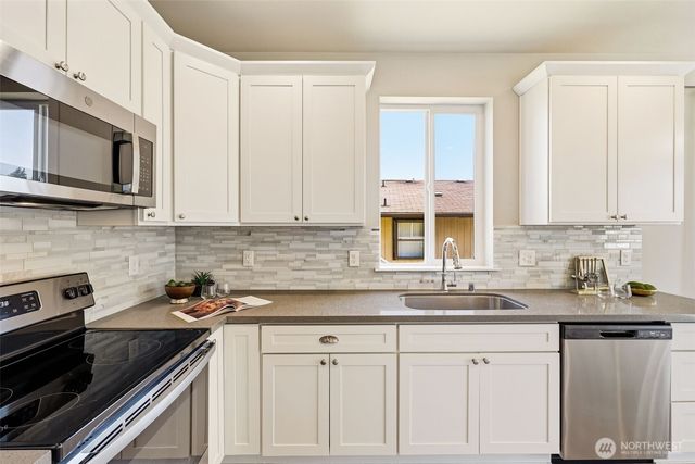 412 170th Street S, Spanaway, WA 98387