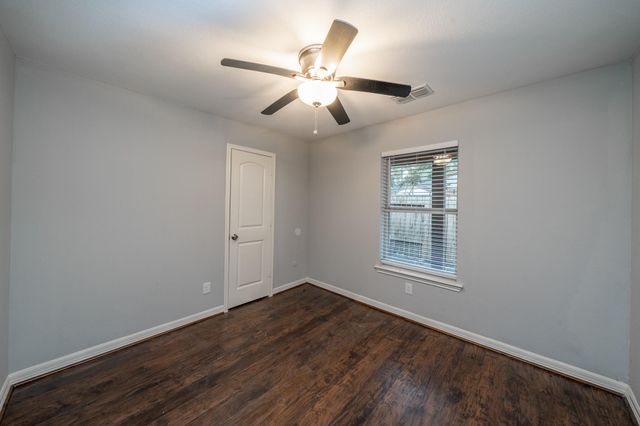 1907 Ashford Hollow Lane, Houston, TX 77077