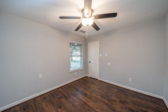 1907 Ashford Hollow Lane, Houston, TX 77077