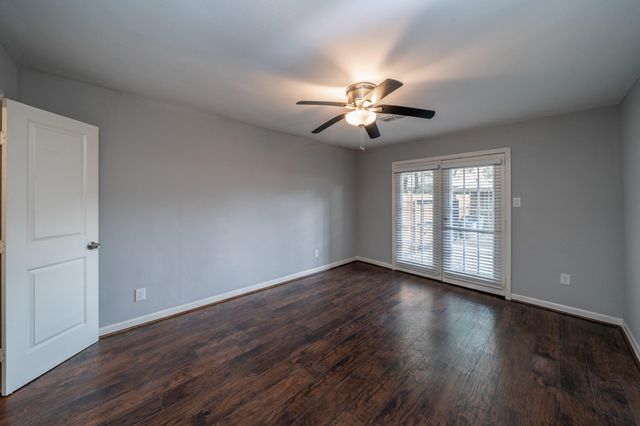 1907 Ashford Hollow Lane, Houston, TX 77077