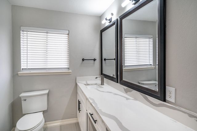 1907 Ashford Hollow Lane, Houston, TX 77077