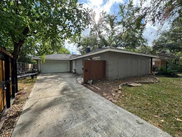 1907 Ashford Hollow Lane, Houston, TX 77077