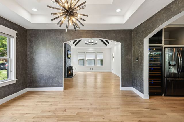 5210 Ridgedale Avenue, Dallas, TX 75206