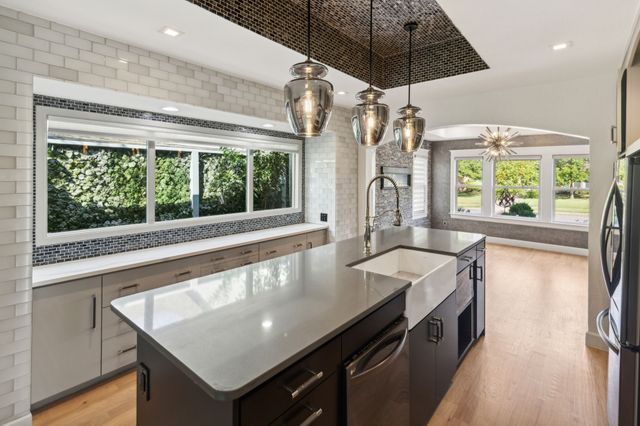 5210 Ridgedale Avenue, Dallas, TX 75206
