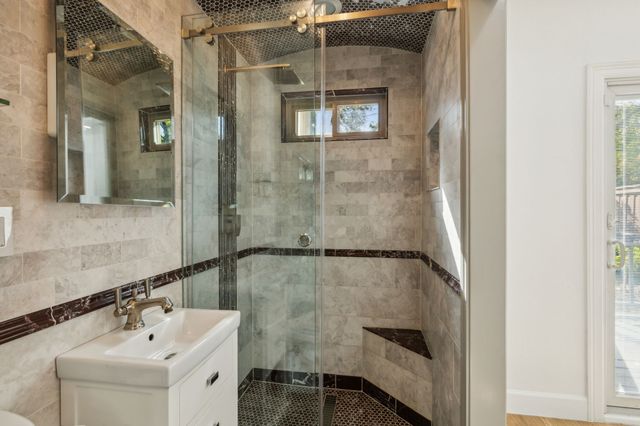 5210 Ridgedale Avenue, Dallas, TX 75206