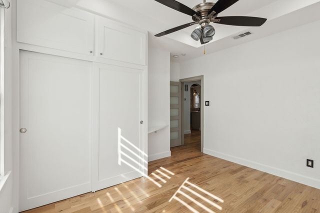 5210 Ridgedale Avenue, Dallas, TX 75206