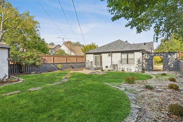 5210 Ridgedale Avenue, Dallas, TX 75206