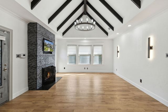 5210 Ridgedale Avenue, Dallas, TX 75206