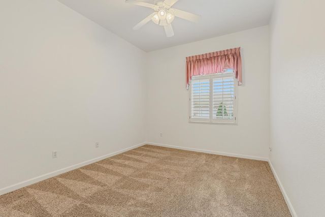 5194 Green Grove Ln, Roseville, CA 95747