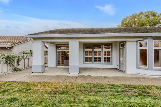 5194 Green Grove Ln, Roseville, CA 95747