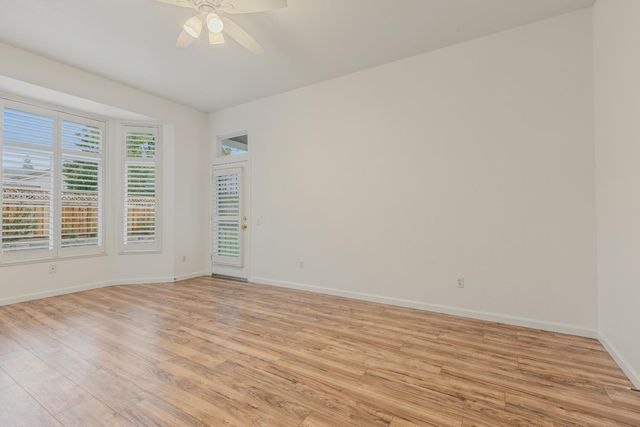 5194 Green Grove Ln, Roseville, CA 95747