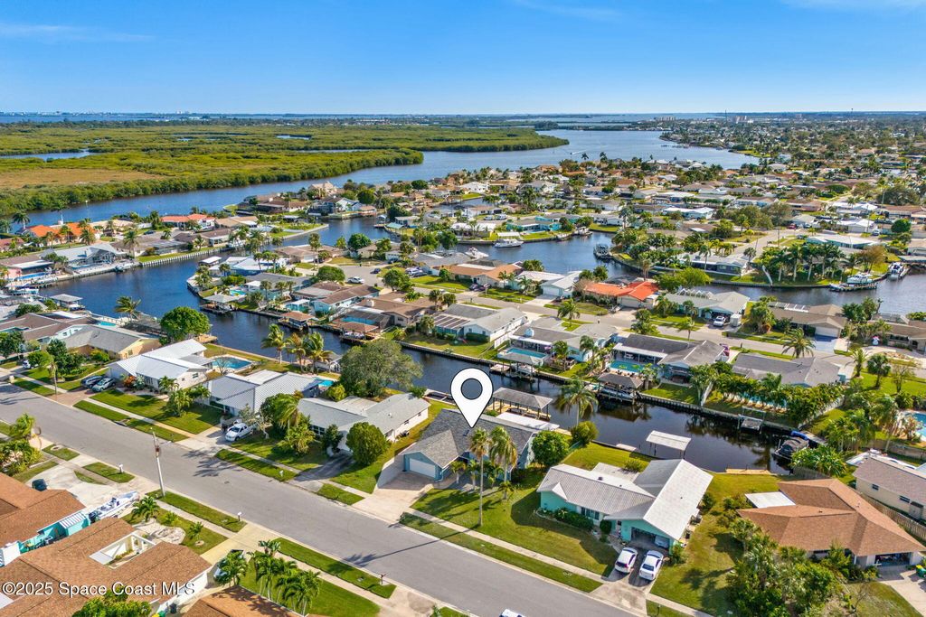 445 Diana Boulevard, Merritt Island, FL 32953