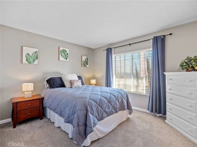 9472 Guava Avenue, Hesperia, CA 92345