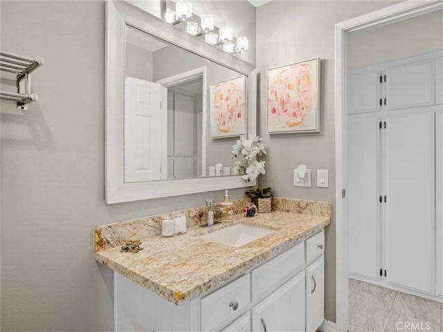 9472 Guava Avenue, Hesperia, CA 92345