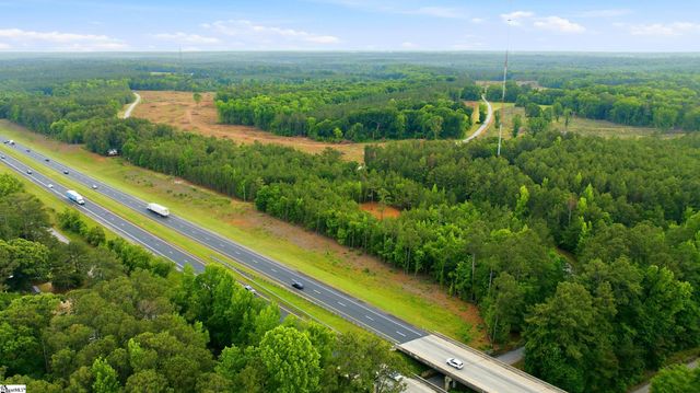 O Neighbors Road, Clinton, SC 29325