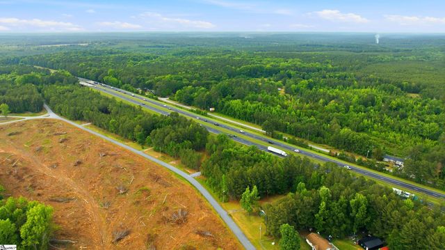 O Neighbors Road, Clinton, SC 29325