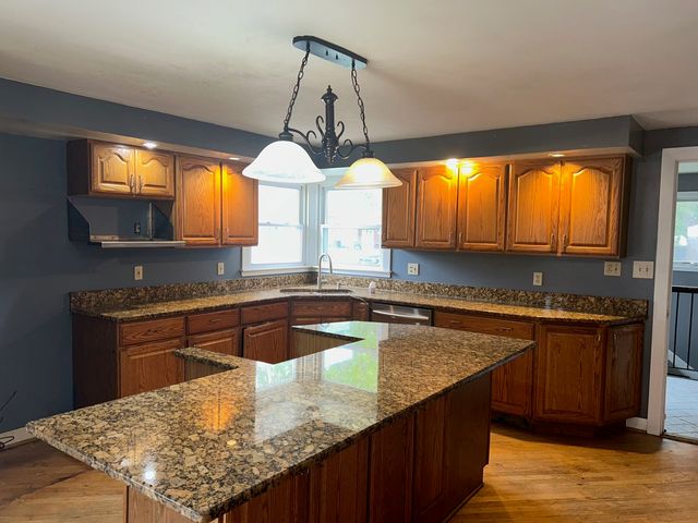 3673 Randolph Street, Lansing, IL 60438