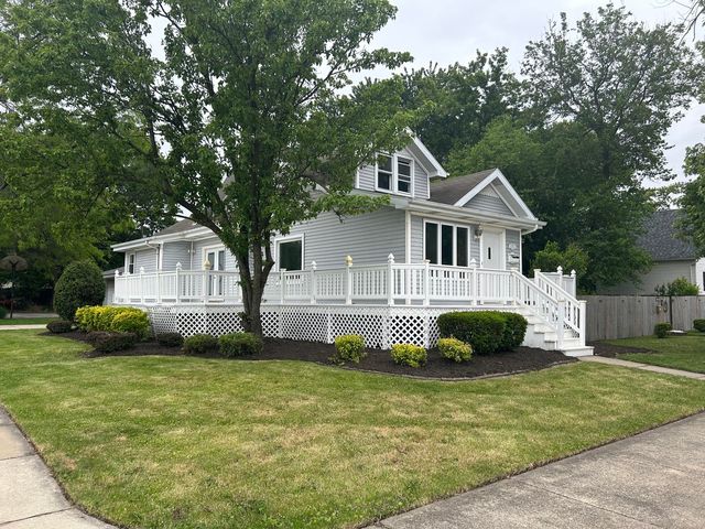3673 Randolph Street, Lansing, IL 60438