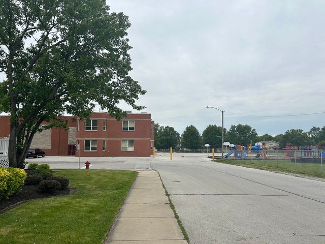 3673 Randolph Street, Lansing, IL 60438