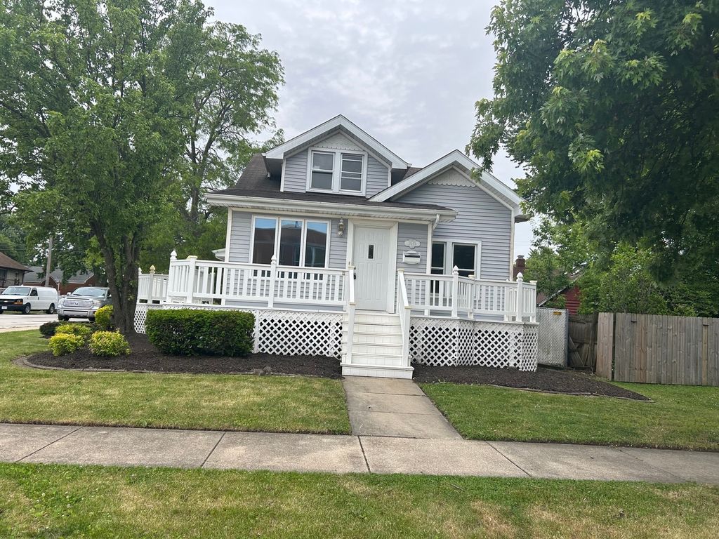 3673 Randolph Street, Lansing, IL 60438