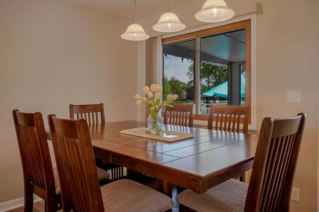 1184 Winterhaven Lane, Crown Point, IN 46307
